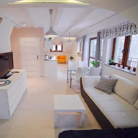 Wonder Home - Apartamenty Z Balkonami Przy Szlakach Turystycznych - Blisko Plac Zabaw I Boisko Do Gry *
